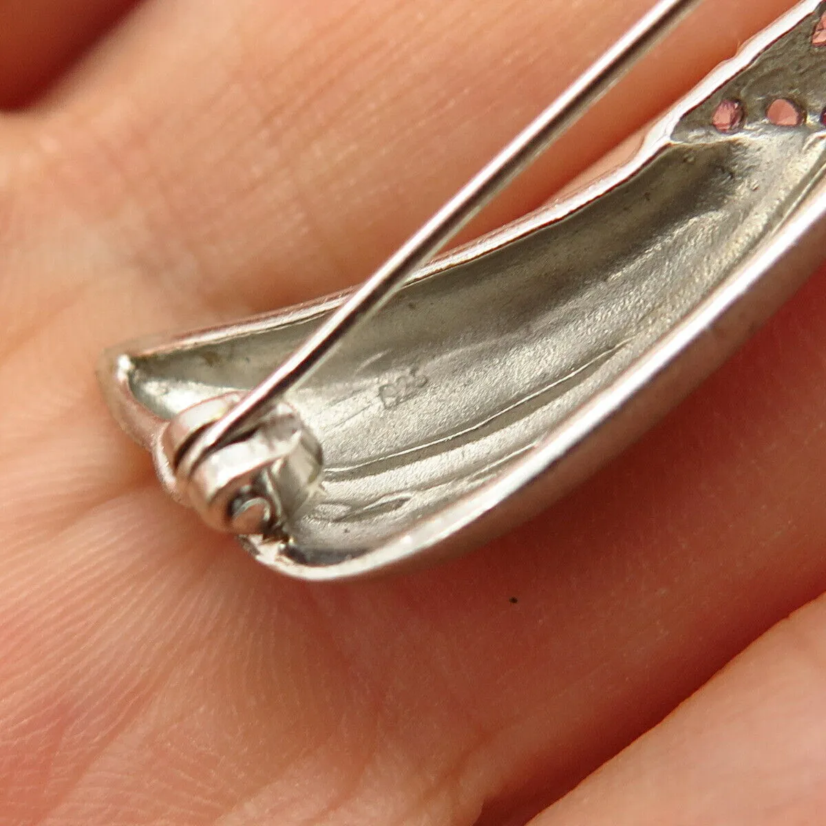 925 Sterling Silver Vintage Pink C Z Bow Design Pin Brooch