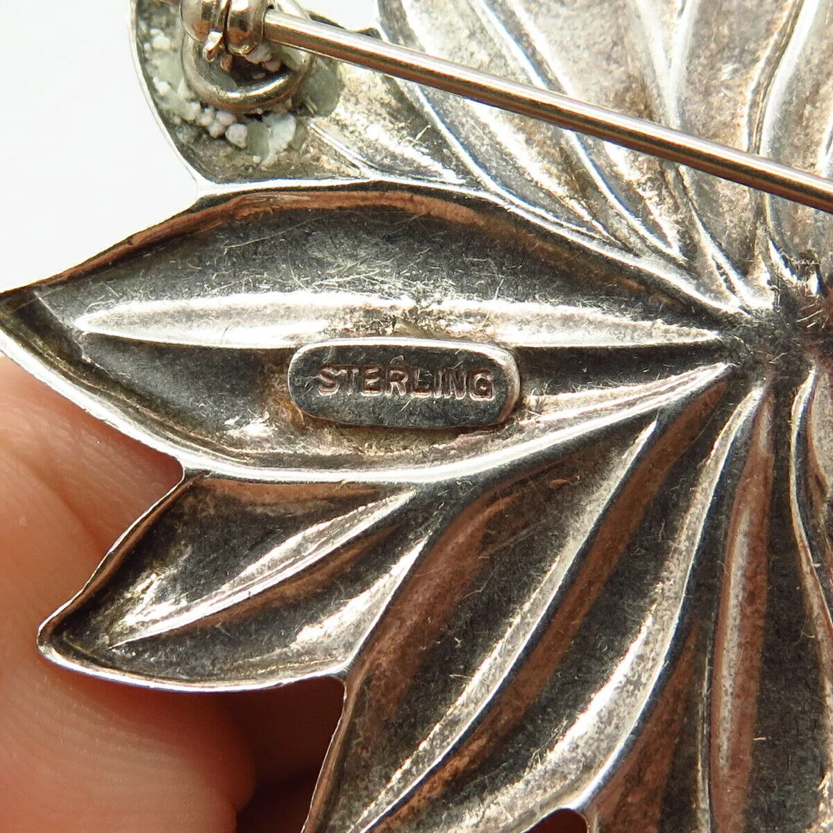 925 Sterling Silver Vintage Rhinestone Floral Design Pin Brooch