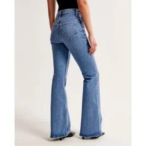 Abercrombie and Fitch The 70s Vintage Flare Ultra High Rise - 32 14L