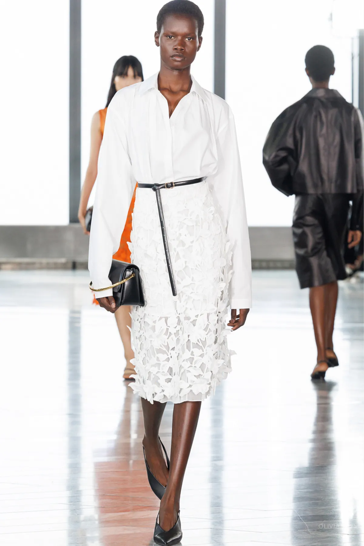 Ambrosia Applique Midi Skirt in White