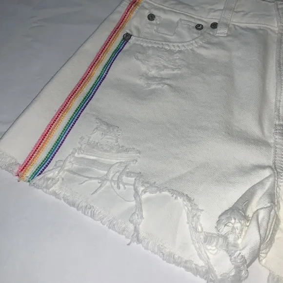 American eagle distressed white jeans booty shorts