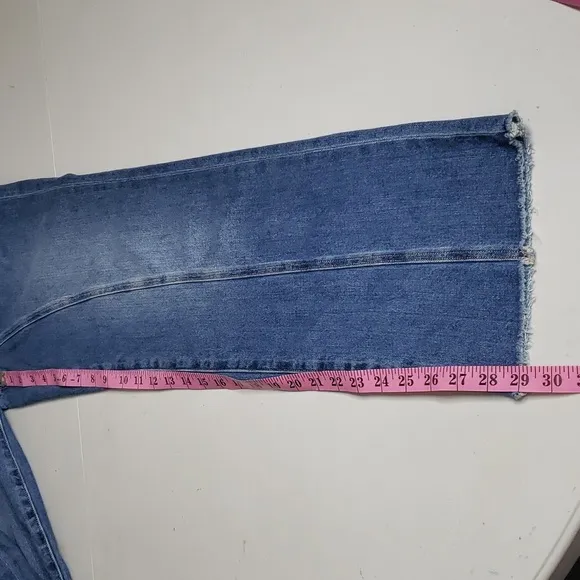 American Eagle Womens Low-Rise Baggy Straight Jeans Real Good Size 6 Old Money