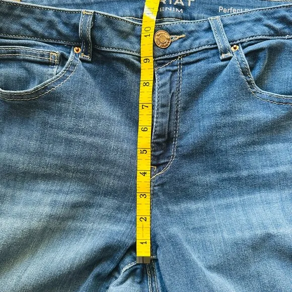 Ariat Jeans Women's 32L Perfect Rise Katie Flare Maya Blue Ultra Stretch Western