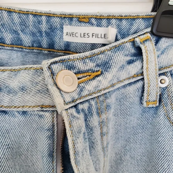 Avec les filles jeans