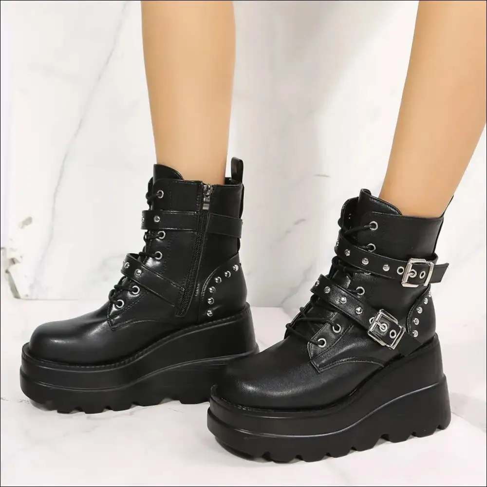 Chic PU Leather Wedge Boots with Side Zip