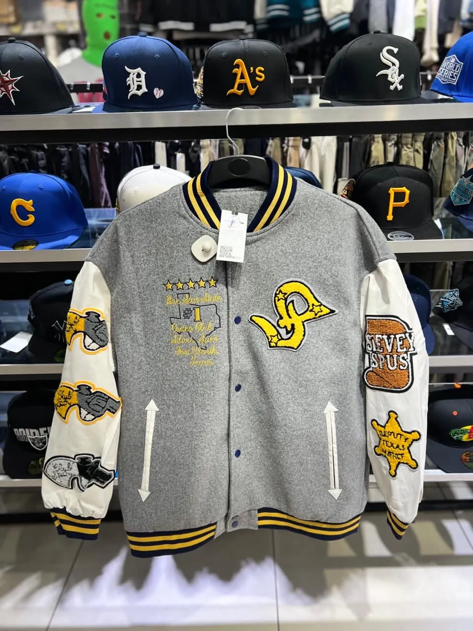 COLLEGE JACKETS 7