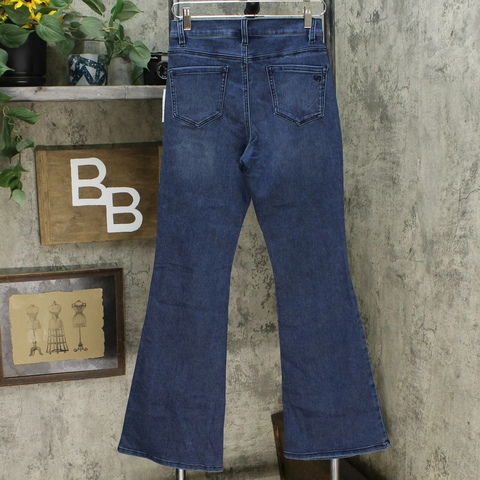 DG2 by Diane Gilman Women's Flared Leg 5 Pocket Jeans Blue 4