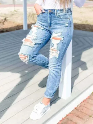 Distressed Skinny Jeans for Effortless Style and Comfort