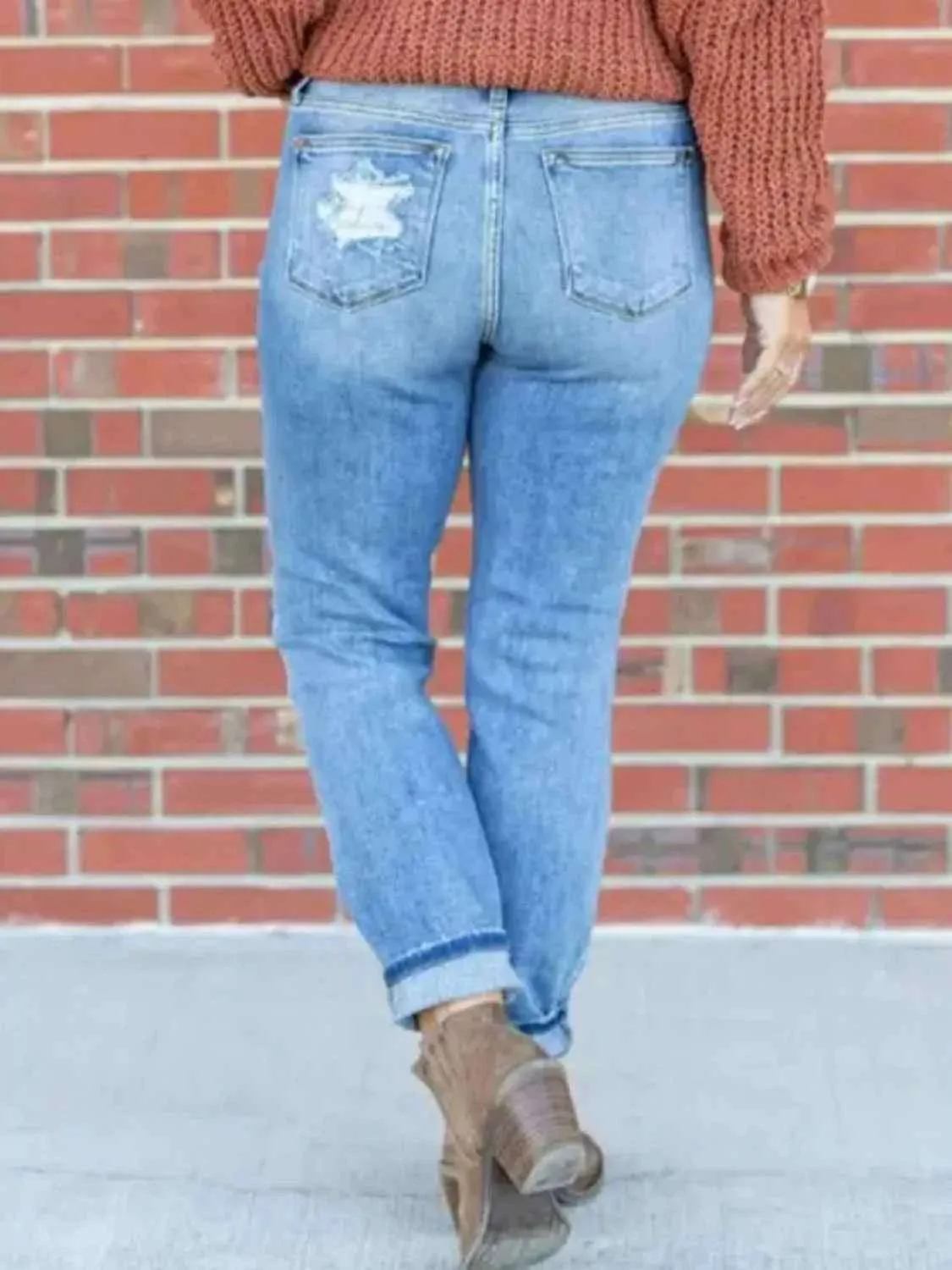 Distressed Skinny Jeans for Effortless Style and Comfort