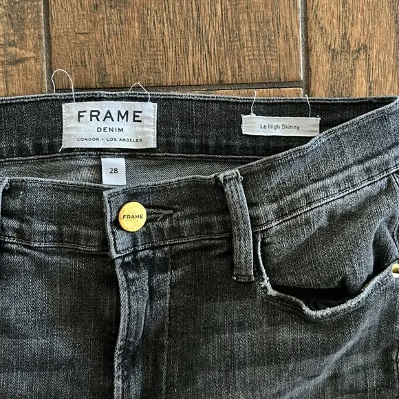 Frame Denim Women’s Distressed Black Le High Skinny Jeans size 28