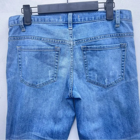 Free people denim Jeans 25 straight distressed