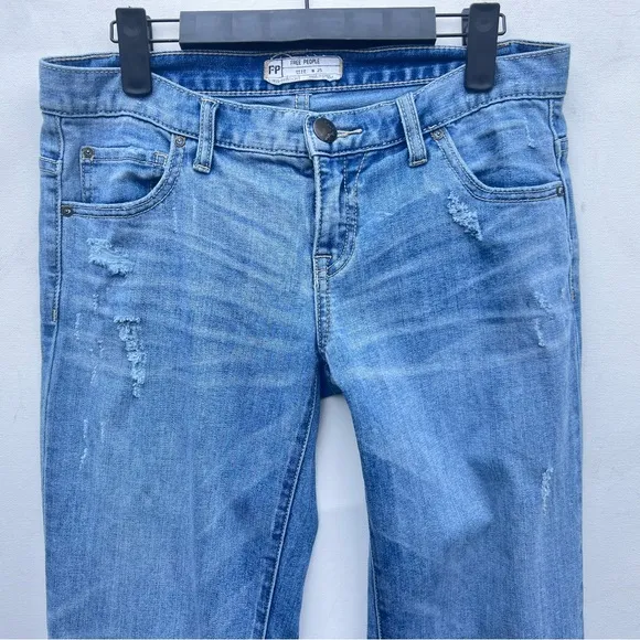 Free people denim Jeans 25 straight distressed