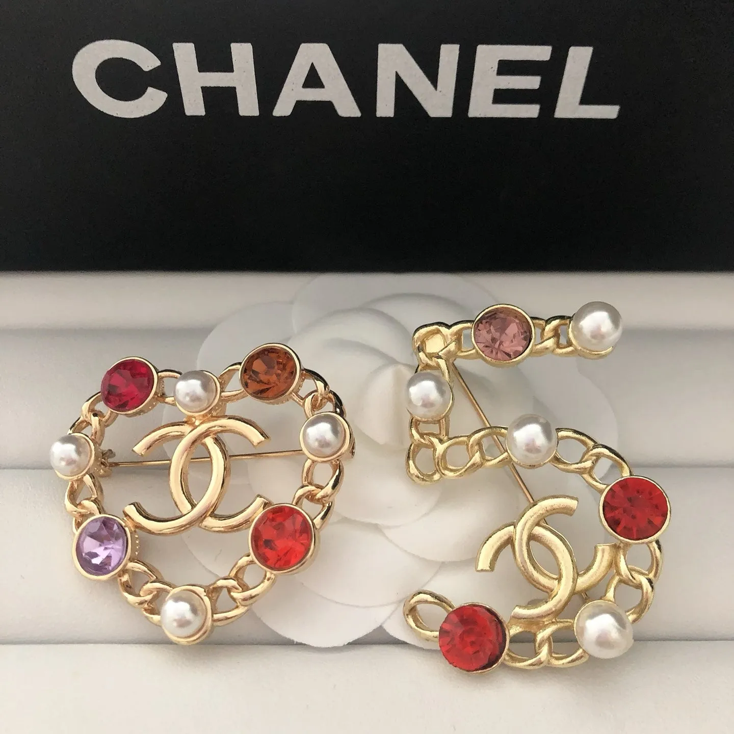 Glamorous  CC Logo Embellished Brooches