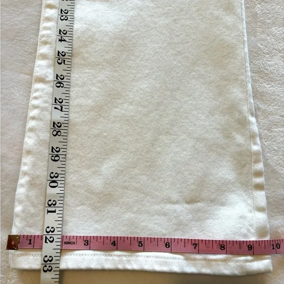 Good American Classic White High Rise Bootcut Jeans--Sz 8/29