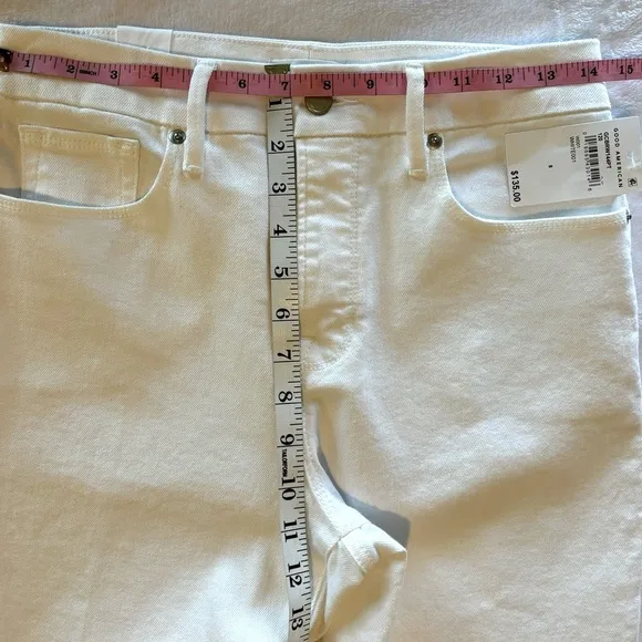 Good American Classic White High Rise Bootcut Jeans--Sz 8/29