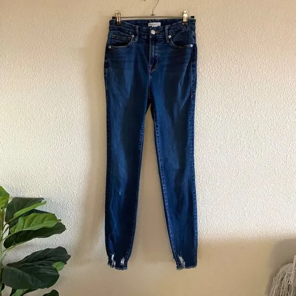 Good American Good Legs Chewed Hem High Waisted Skinny Jeans Blue429