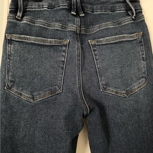 Good American High Waisted Good Legs Twisted Slit Jeans in Indigo size 4/27