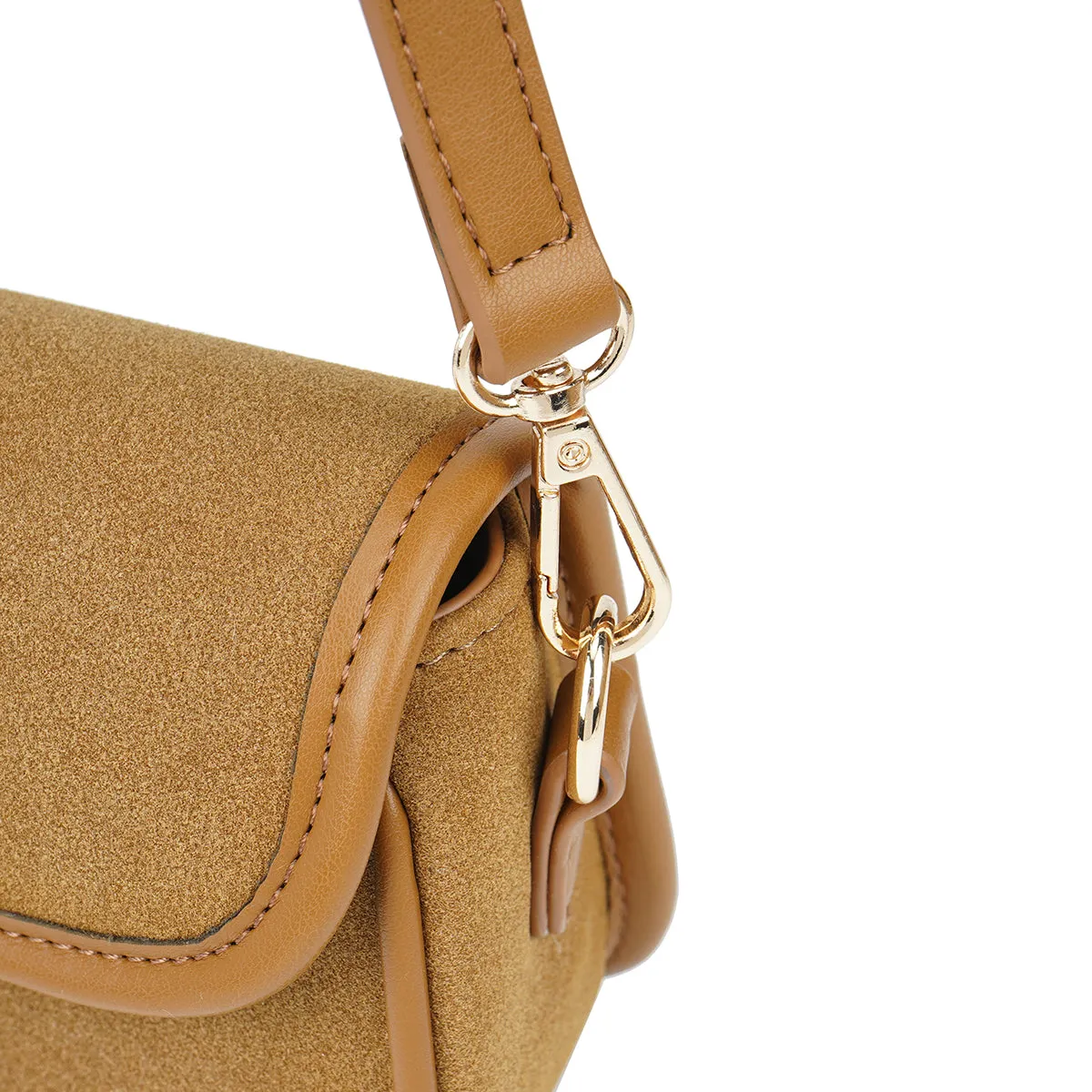 Herminfashion Artificial Leather Purse with 3 Zippered Compartments B-B020266