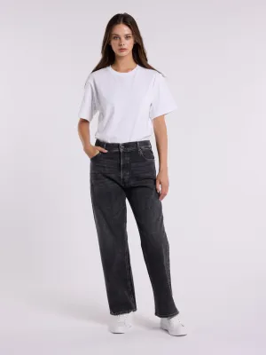 Jaylie High Waisted Jeans