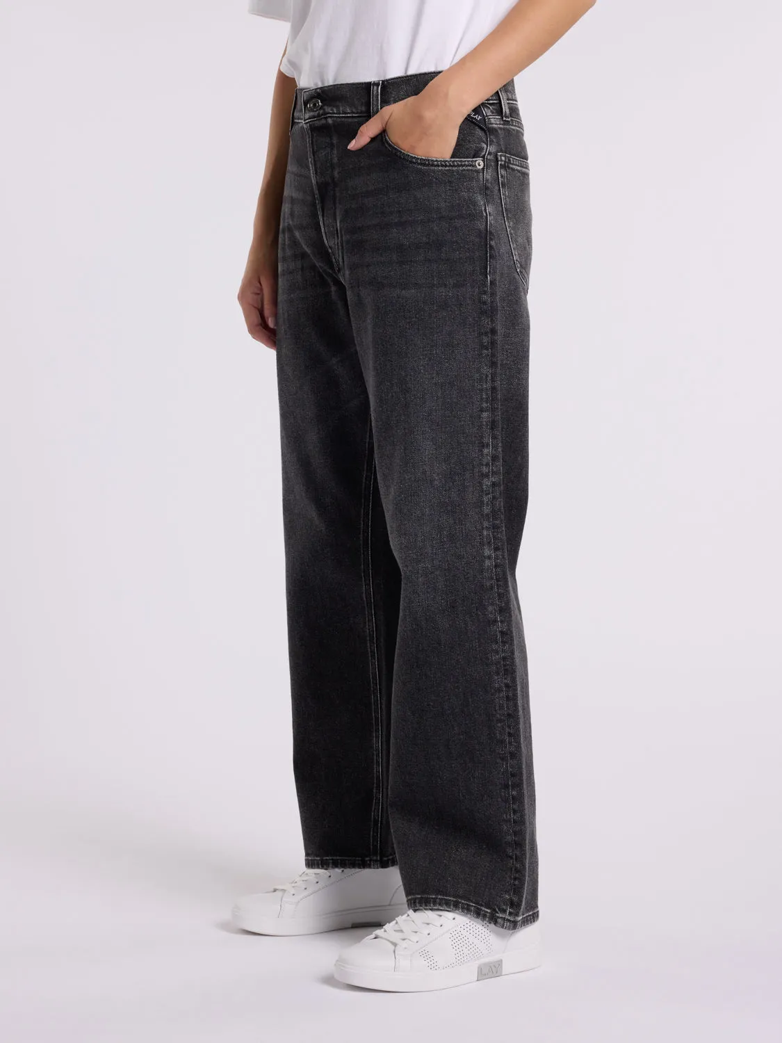 Jaylie High Waisted Jeans