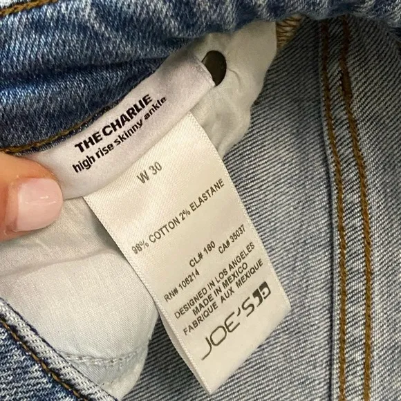 Joe’s jeans the Charlie high rise skinny ankle jeans