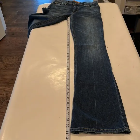 Joes Jeans The Honey Curvy Bootcut Size 26