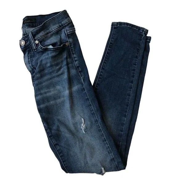 Kancan Distressed Estilo Skinny Jeans - Women’s 24