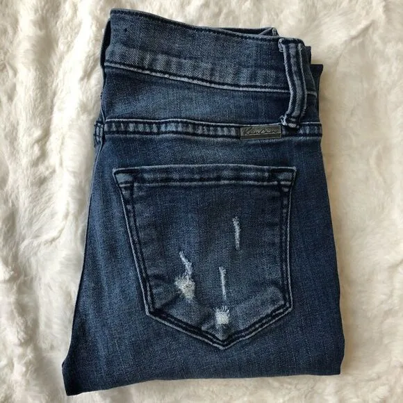Kancan Distressed Estilo Skinny Jeans - Women’s 24