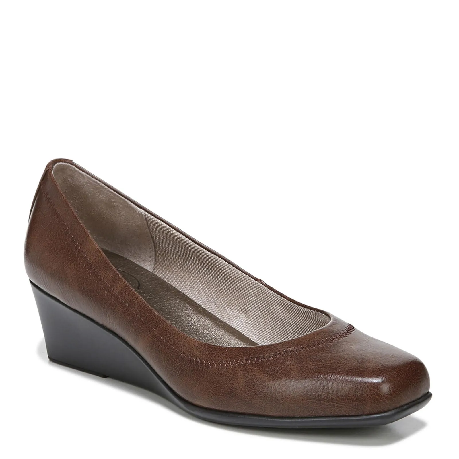 LifeStride Women's Groovy Wedge Pump, darktan, 6 M US