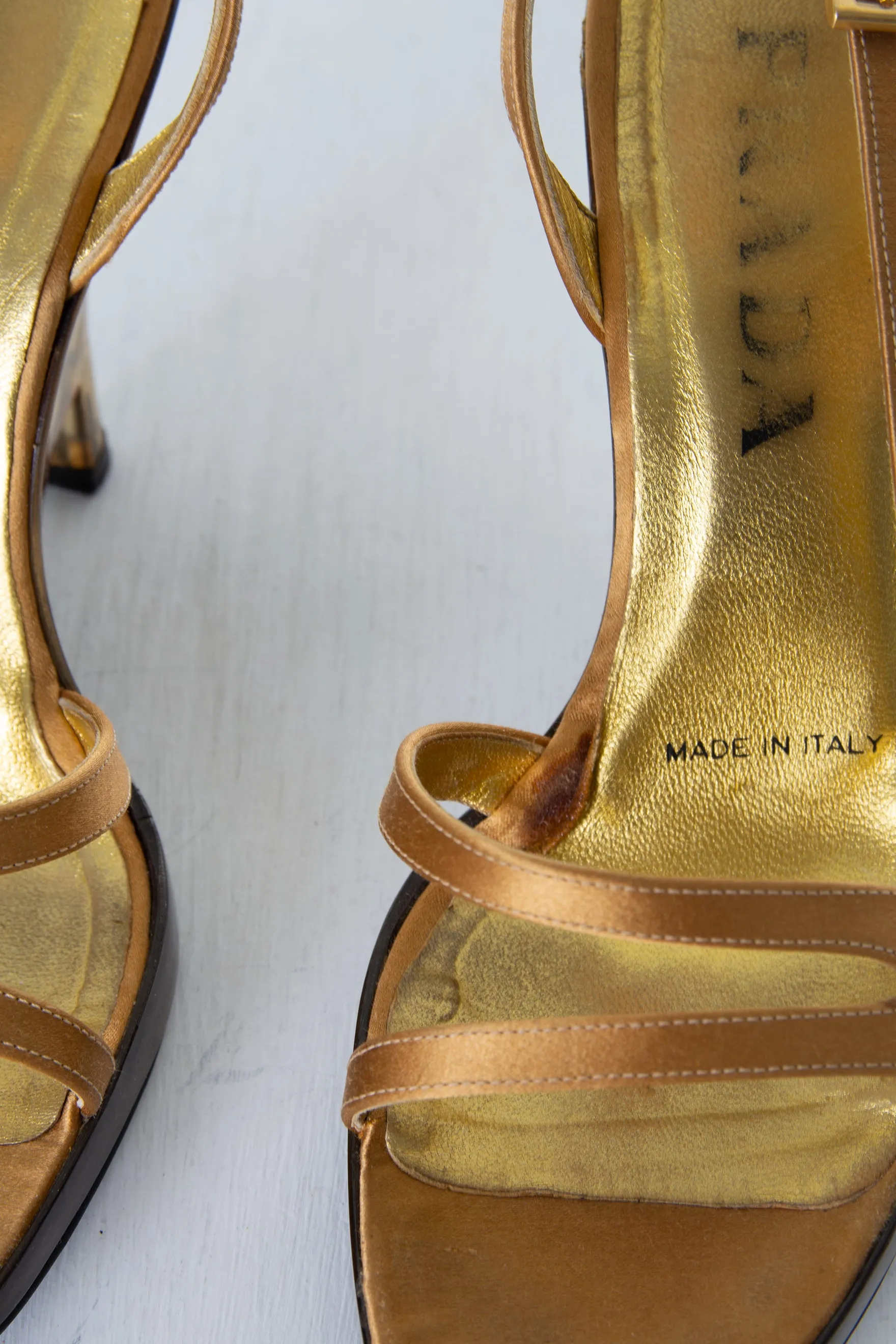 Lucite Wedge