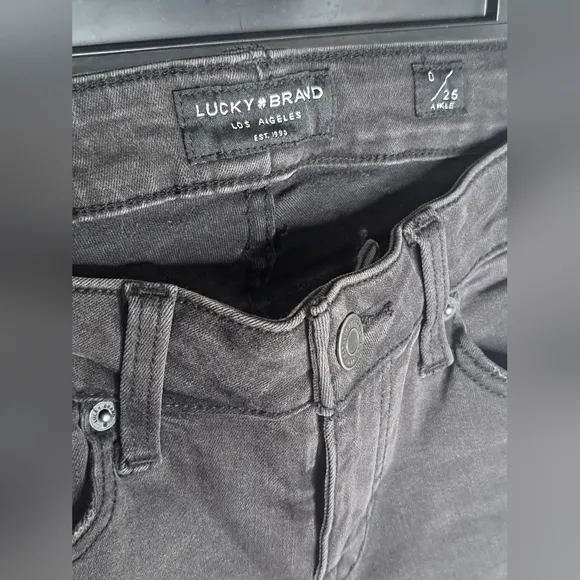 Lucky Brand Low Rise Lolita Skinny Jean Size 0/25 NEW