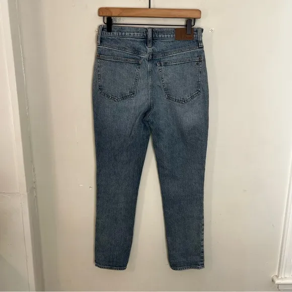MADEWELL- The Perfect Vintage Jean in Heathcote Wash Medium Wash Denim