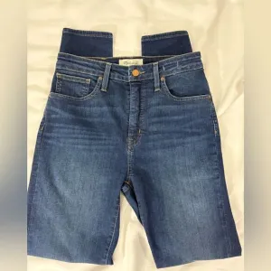 Madewell Curvy  High Rise Skinny Jeans