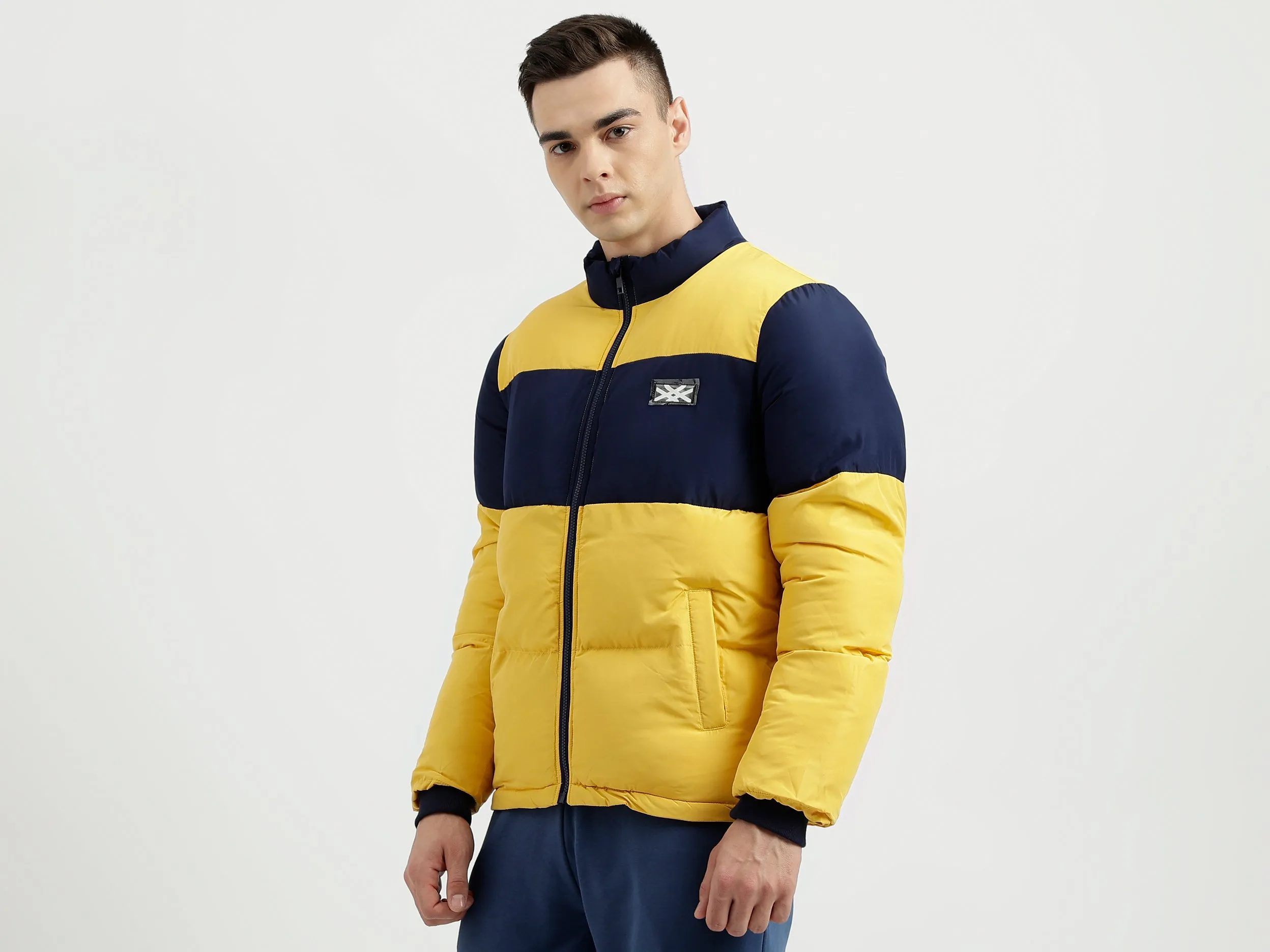 Men's Regular Fit Mock Neck Color Blocked Puffer Jacket