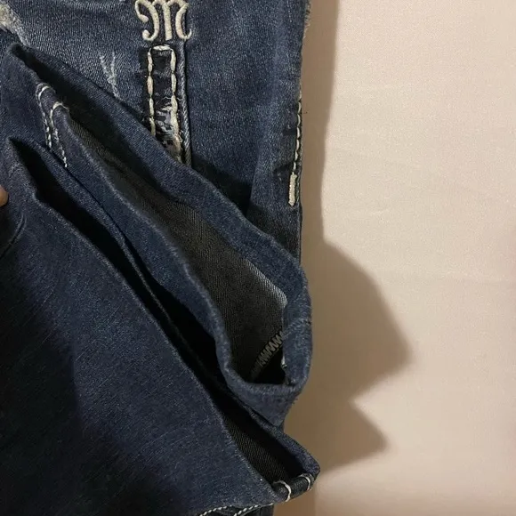 Miss Me Signature Boot Bedazzled Distressed Jeans 27