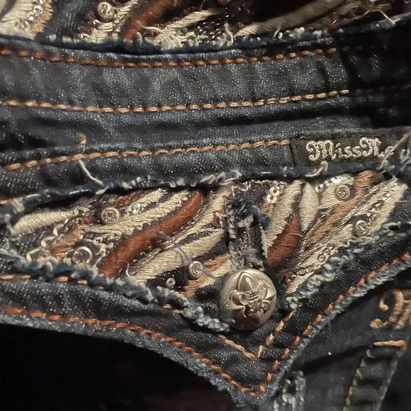 Miss Me Signature Skinny Embellished Jeans