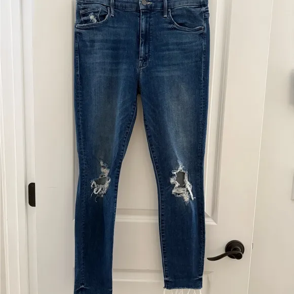 Mother High Waisted Looker Ankle Fray Jeans