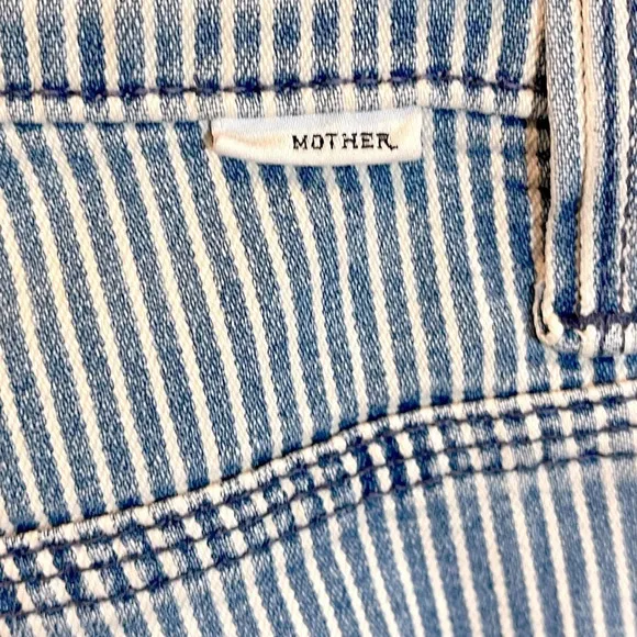 MOTHER  the high waisted utility ankle all aboard jeans size 25