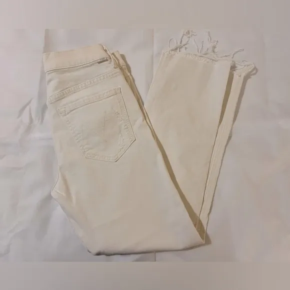 Mother women’s jeans size 27 the tootsie fray off white distressed straight leg