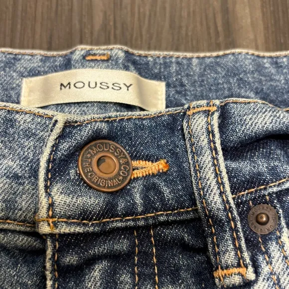 Moussy Jeans Women’s Size 23 Blue High Rise Distressed Skinny 25” Inseam Japan