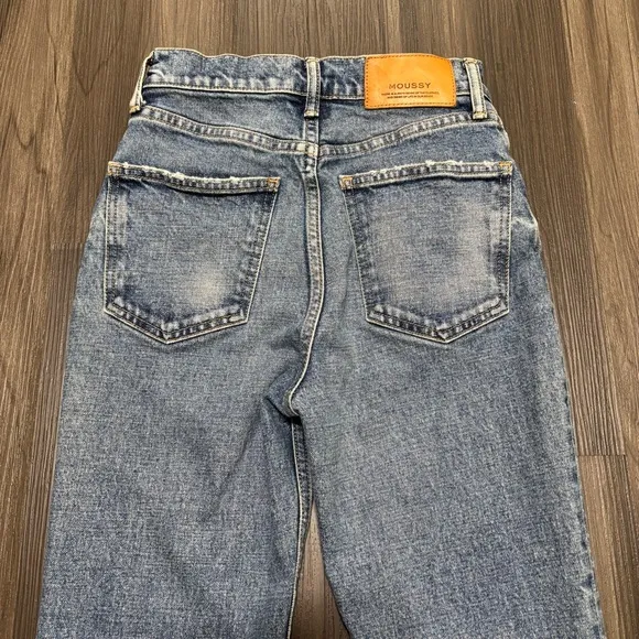 Moussy Jeans Women’s Size 23 Blue High Rise Distressed Skinny 25” Inseam Japan