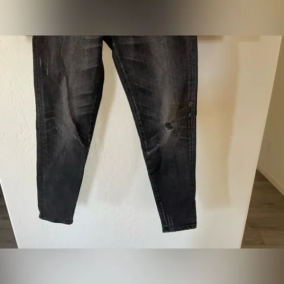 Moussy Vintage| Velma Distressed Skinny Jeans,Black Wash—Mid Rise•••Excellent