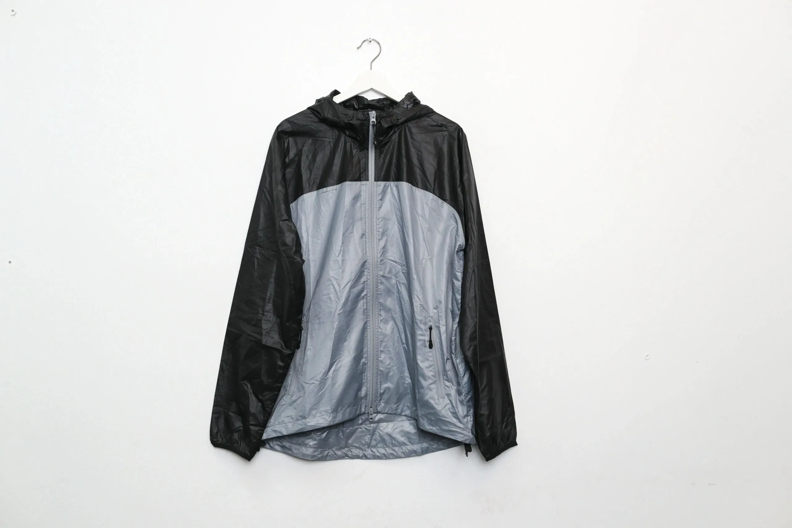 Nike Windbreaker Black/Grey Large