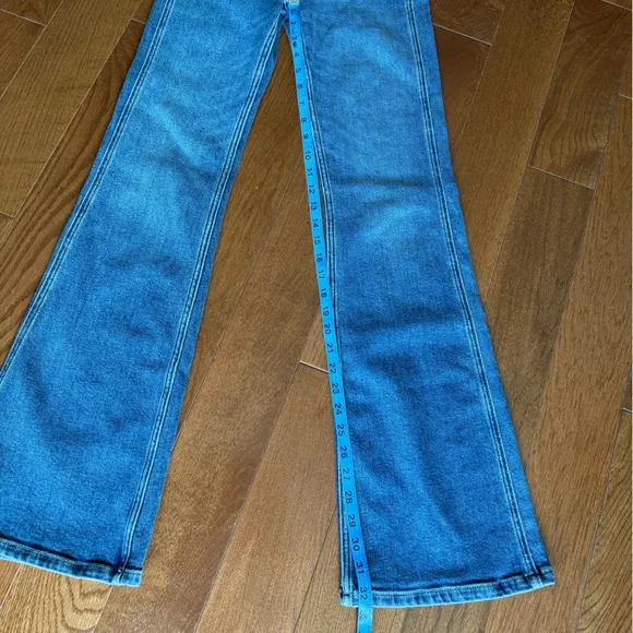 NWT Boyish Ricky Flare Jeans in About time wash size 25