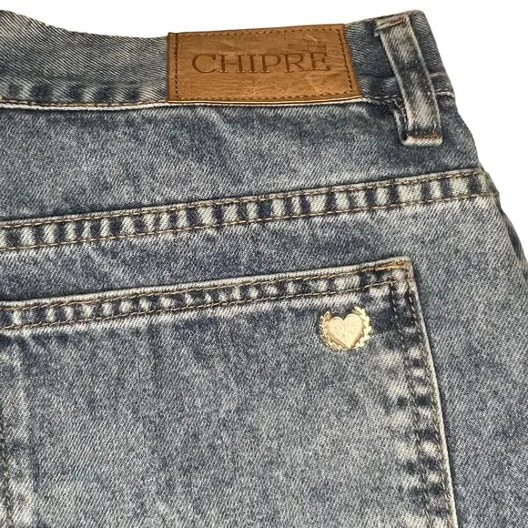 NWT Chipre jeans size 29 high rise mom jeans