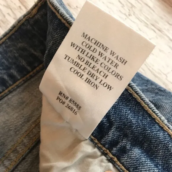 NWT Eunina Tobi Super High Rise Mom Ankle Jeans Starry Night wash  27