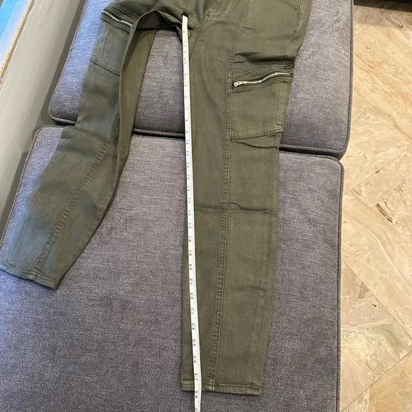 NWT WHBM High-Rise Skinny Jeans