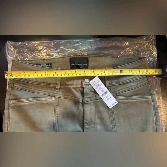NWT WHBM High-Rise Skinny Jeans
