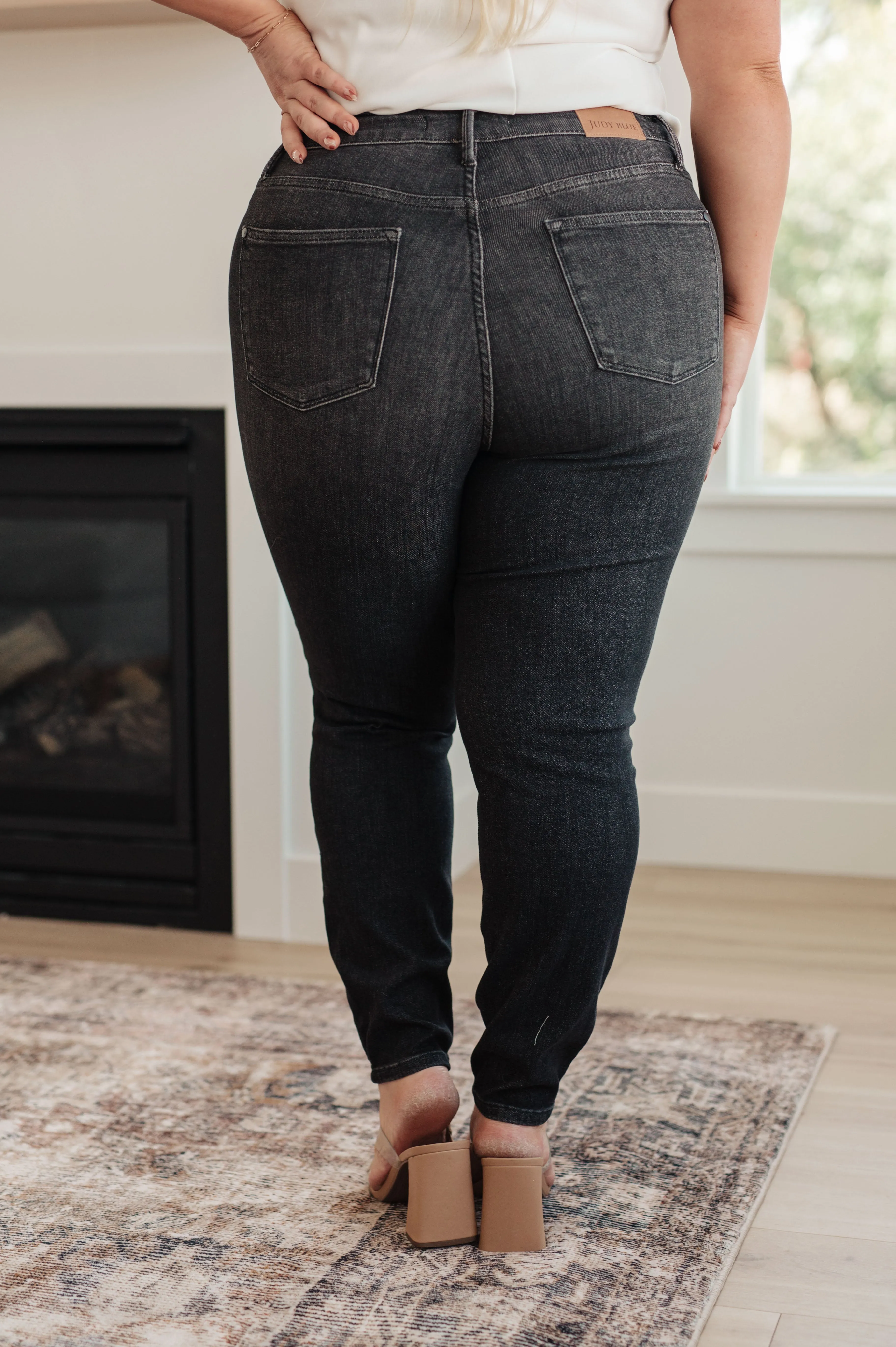 Octavia High Rise Control Top Skinny Jeans in Washed Black by Judy Blue