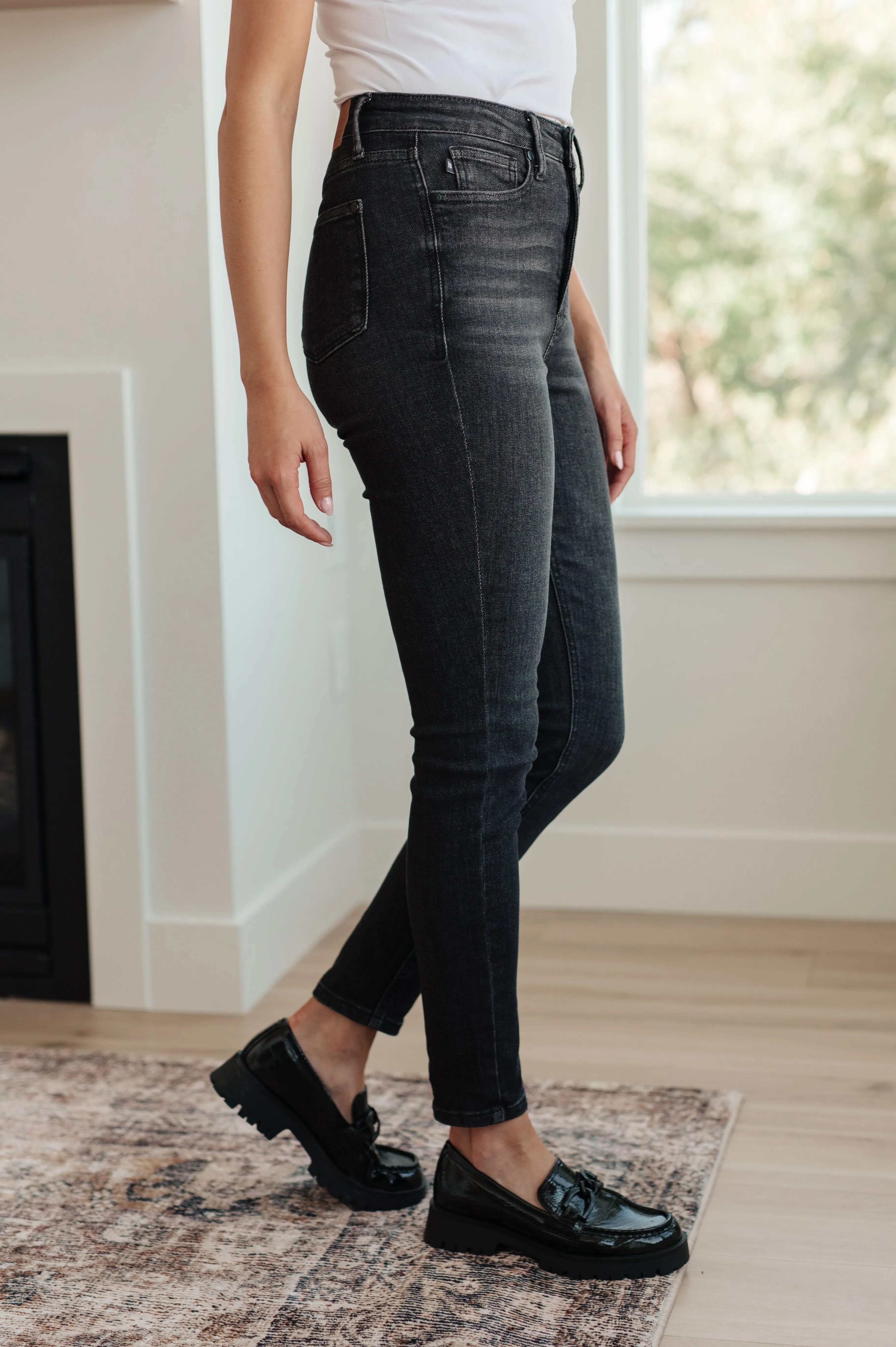 Octavia High Rise Control Top Skinny Jeans in Washed Black by Judy Blue